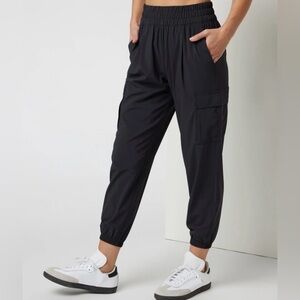 New Vuori Women’s Villa Cargo Jogger XLarge Black VW4056
#Comfortable